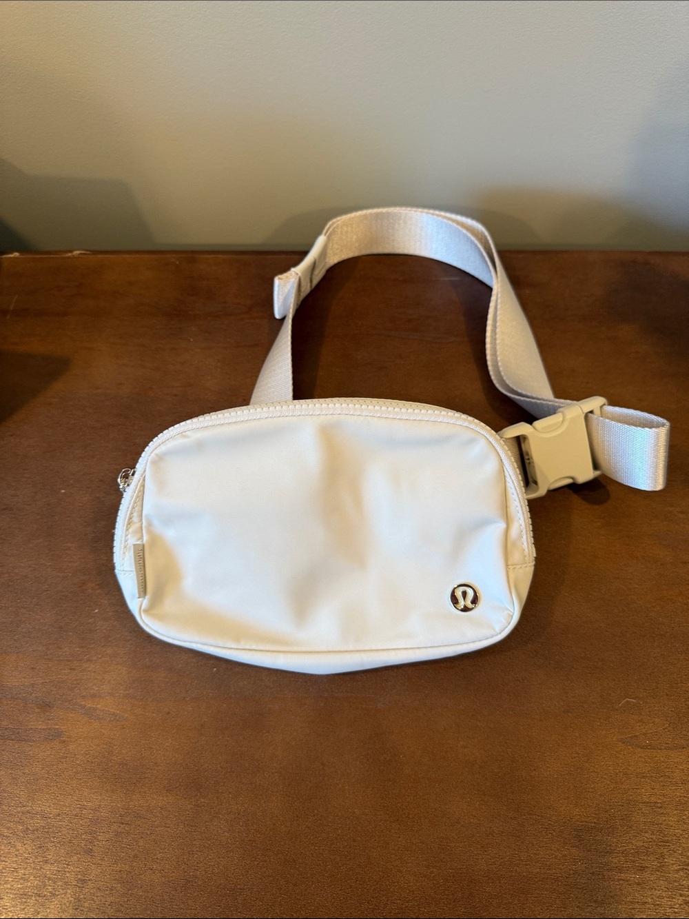 lululemon athletica Cream White Crossbody Belt Bag